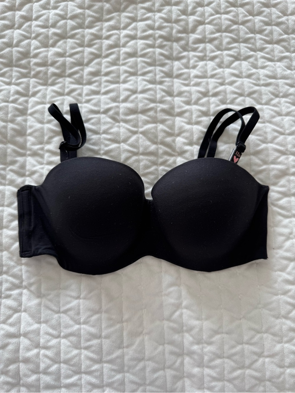 Victoria's Secret Black Convertible Strapless T-Shirt Bra